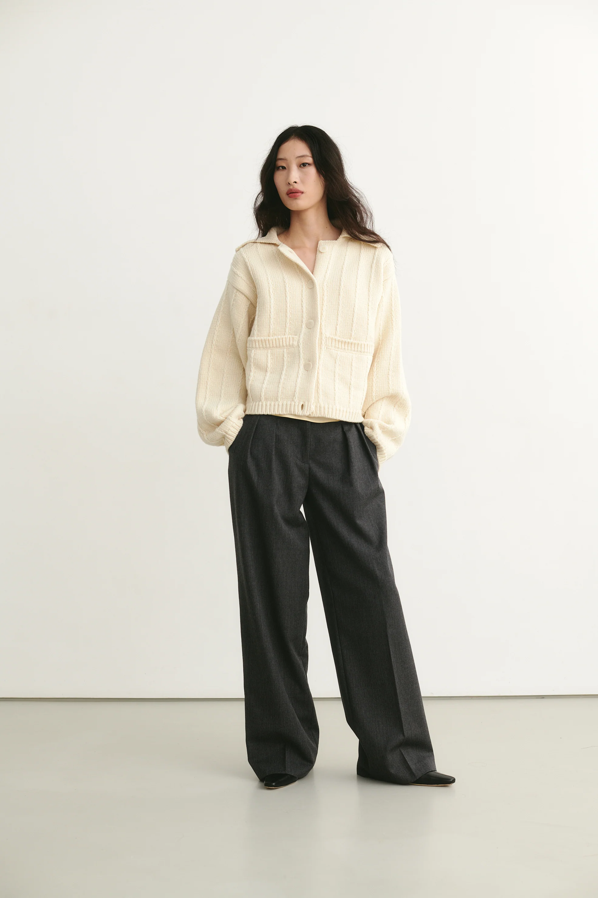 Daphne Cardigan Ivory - Image 3